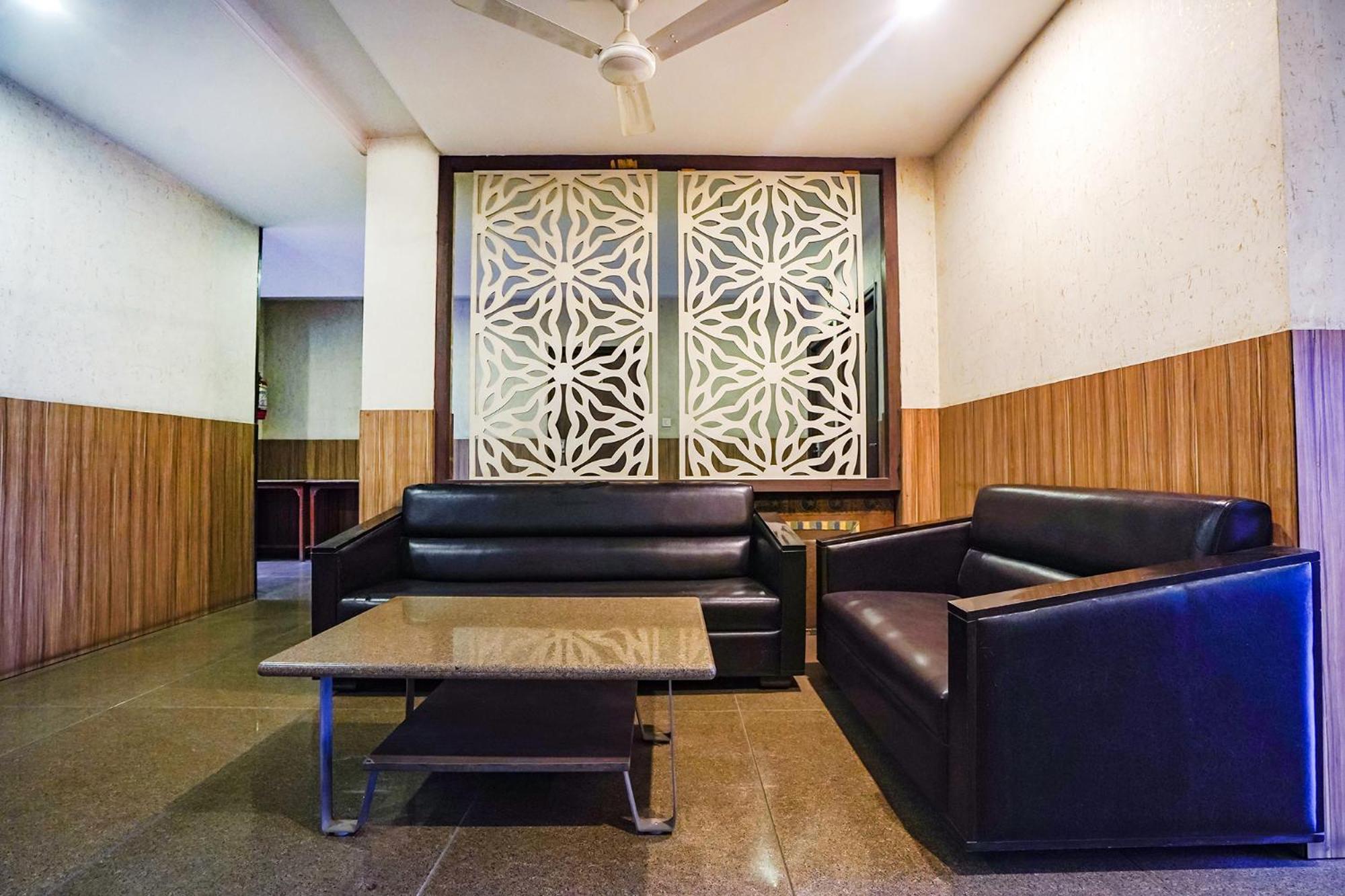 Fabhotel Jagannath - Nr Platinum Hospital, Sitabuldi Nagpur Bagian luar foto