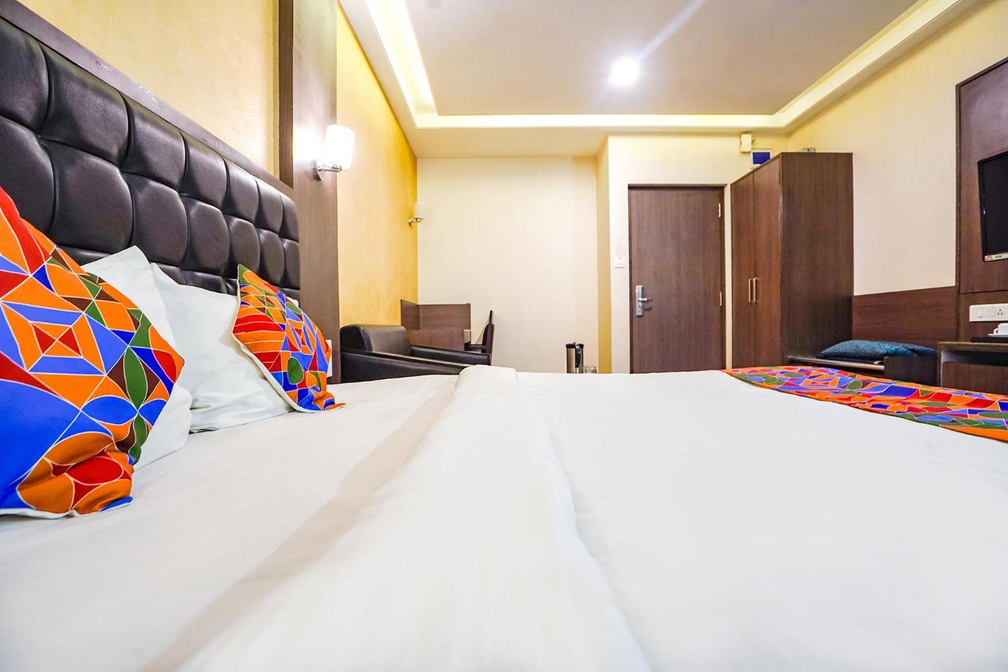 Fabhotel Jagannath - Nr Platinum Hospital, Sitabuldi Nagpur Bagian luar foto