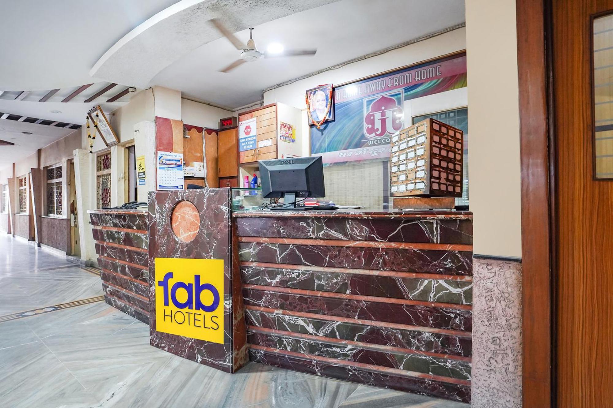 Fabhotel Jagannath - Nr Platinum Hospital, Sitabuldi Nagpur Bagian luar foto