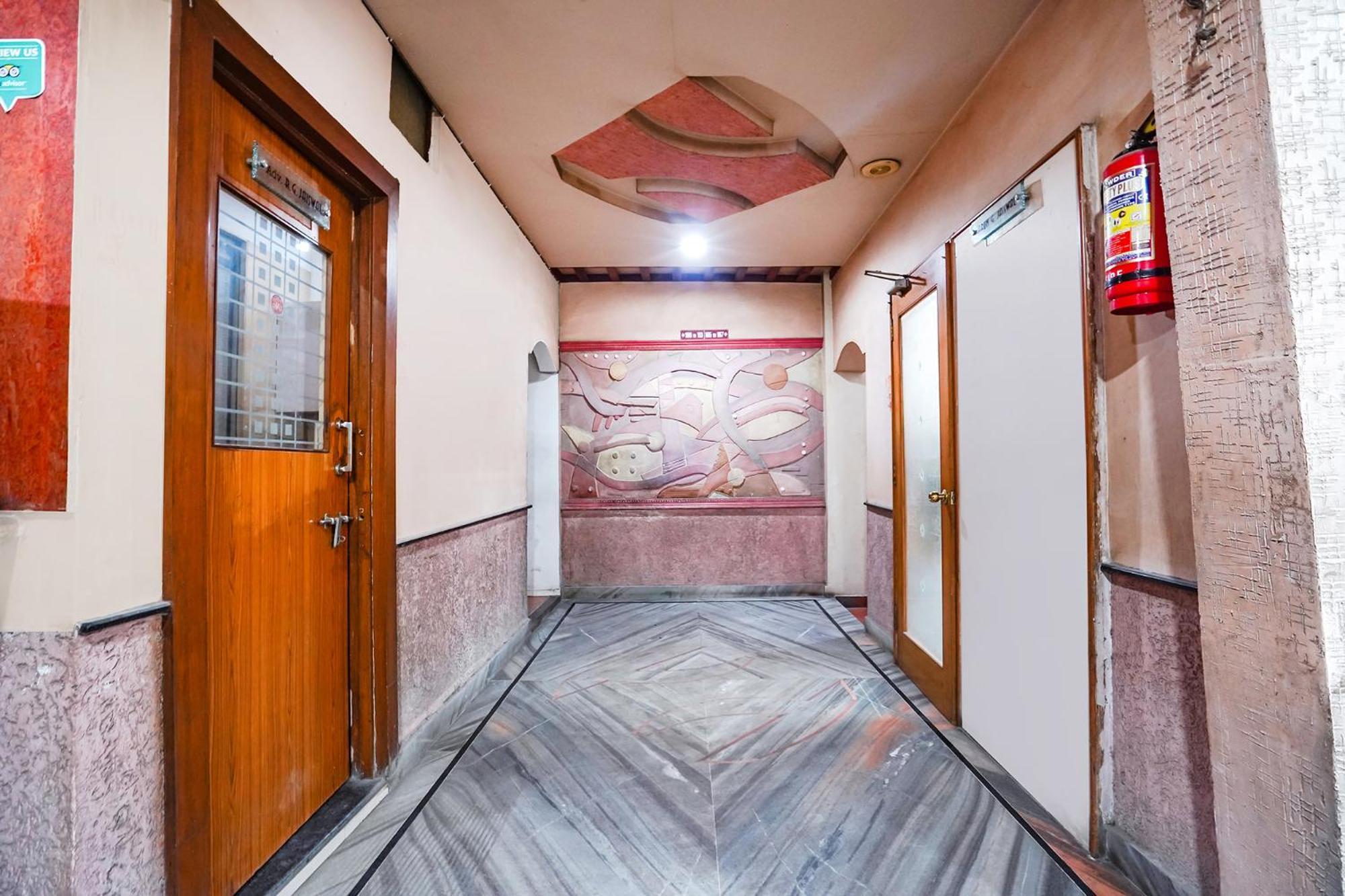 Fabhotel Jagannath - Nr Platinum Hospital, Sitabuldi Nagpur Bagian luar foto